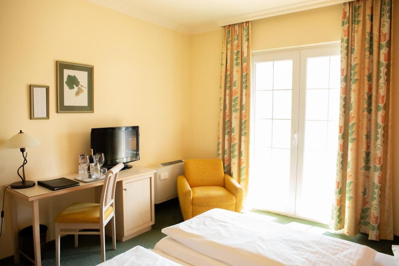Birkenhof Gols - B & B - Wohlfuehl Hotel Mit Wochenend-Restaurant Εξωτερικό φωτογραφία
